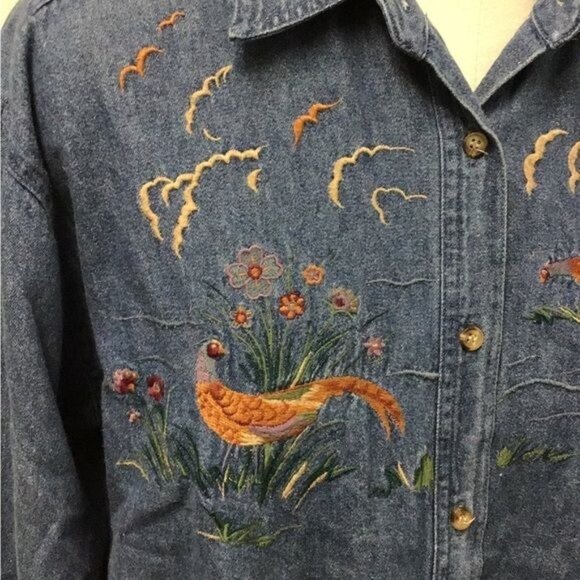 Bushwacker Vintage Women’s Long Sleeve Button Down Denim Embroidered Shirt - Picture 3 of 9